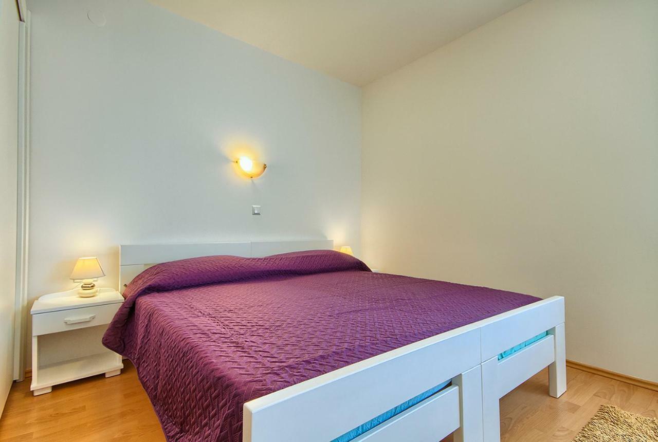 Apartment Cinzia Pula Exteriér fotografie